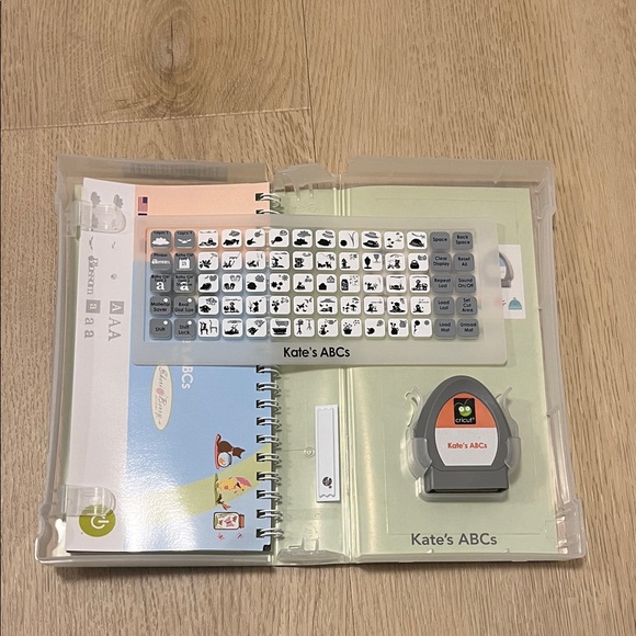 Cricut Cartridge Kate's ABCs - Picture 2 of 3